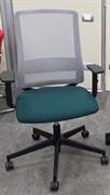 POLTRONA OP.BRACC.REG.1D SYNC.4BL.BASE NYL.BK RETE GR.C06 VERDE